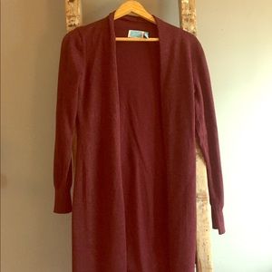 Burgundy basic cardigan